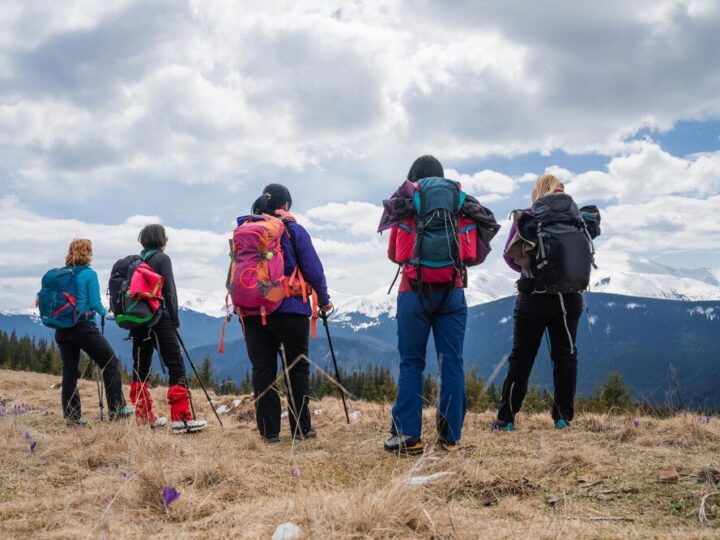 Bezpieczne zwiedzanie Etny: trekking i kolejka linowa