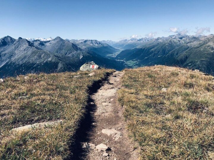 Najpiękniejsze szlaki turystyczne w Bieszczadach na każdą porę roku
